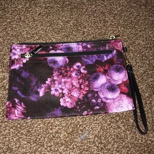 Floral wristlet